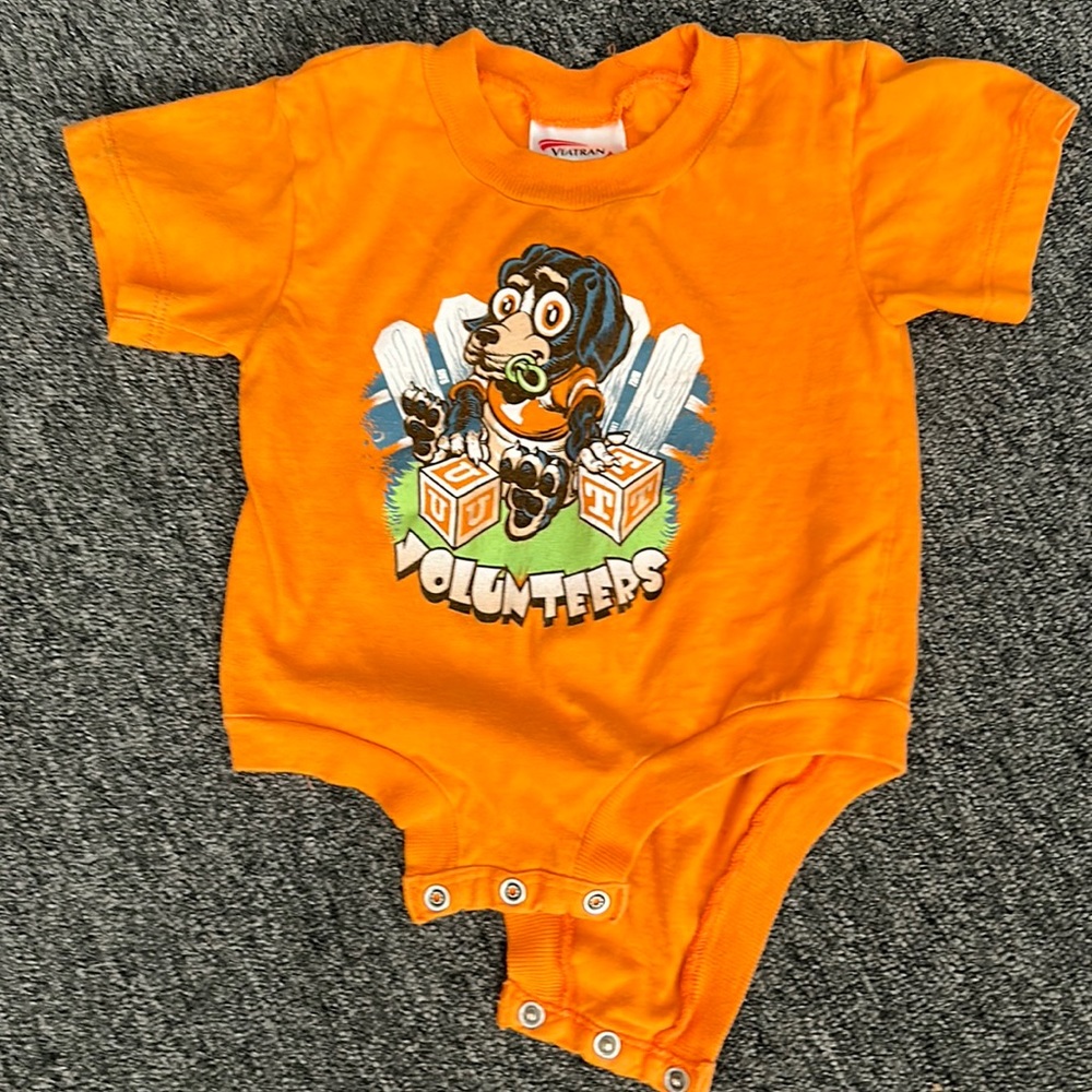 Volunteers T-shirt Onesie.